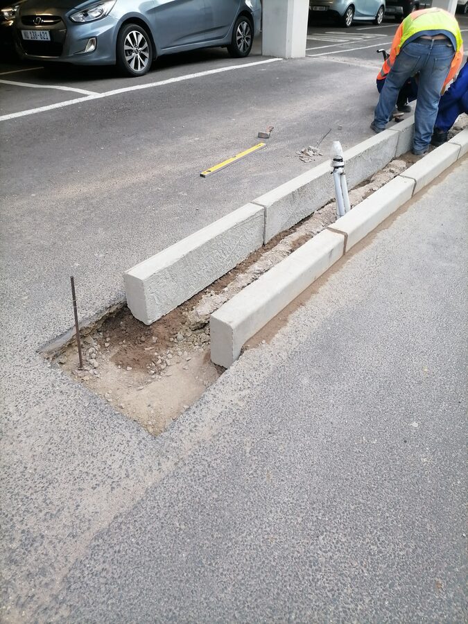 Concrete kerb and cable channel along a road edge